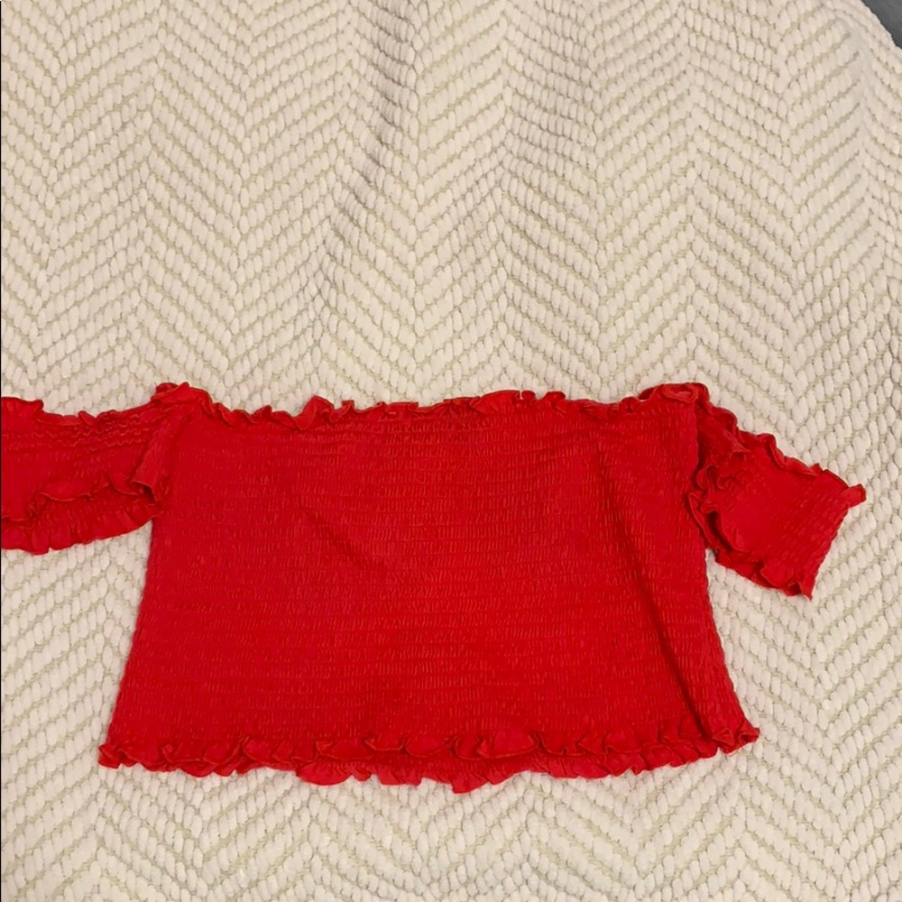 Crop top